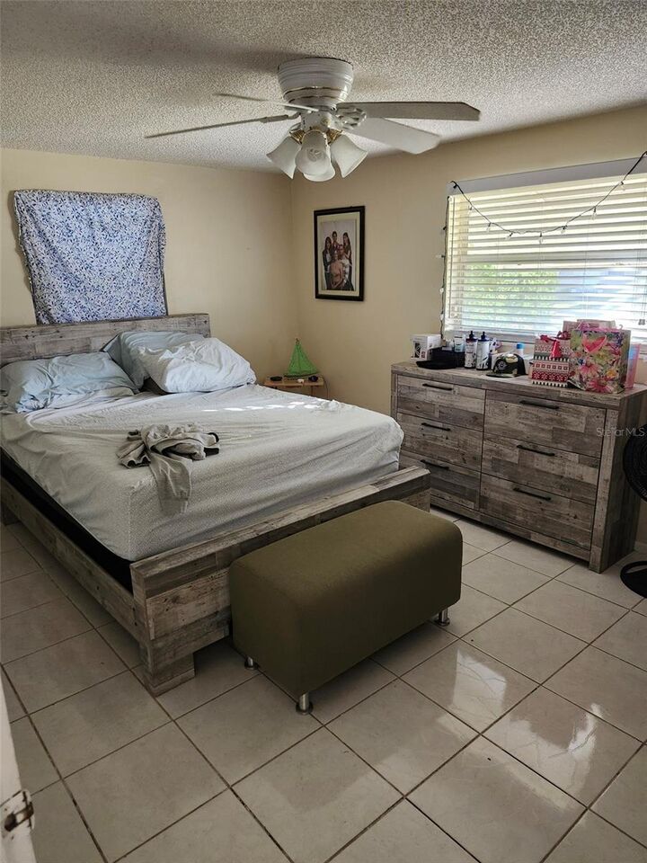 Property Photo: 3251 Devonshire Drive FL 34691