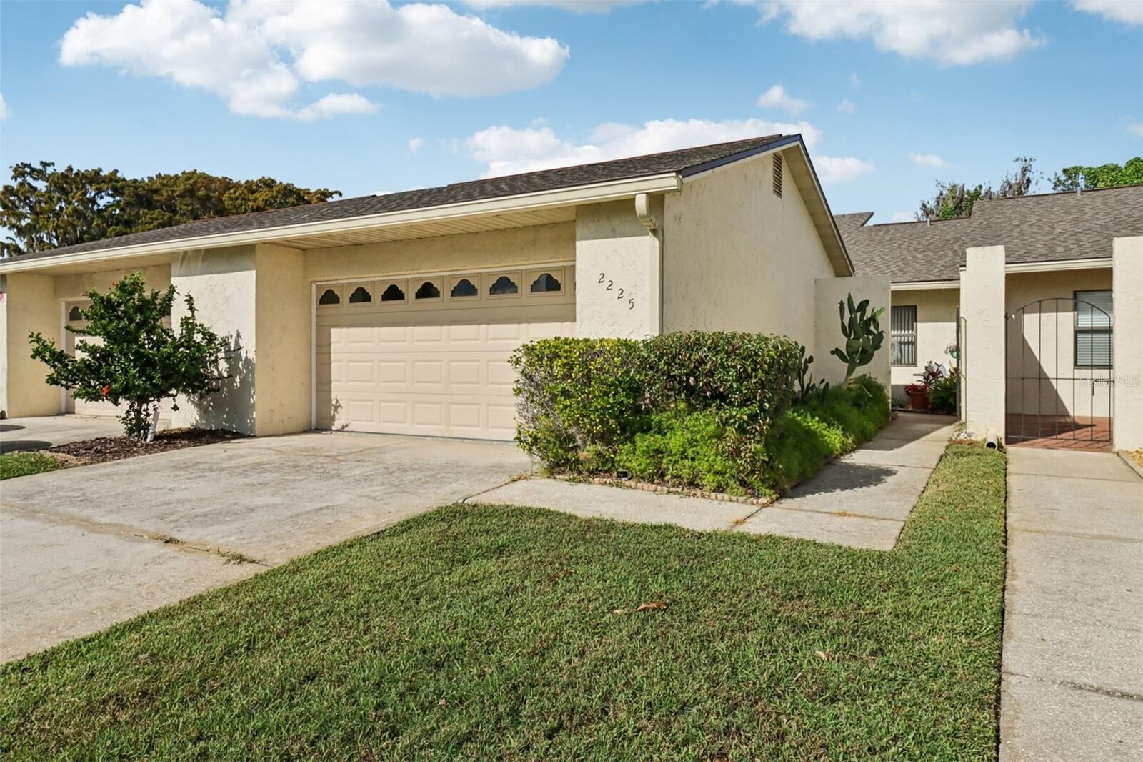 Property Photo: 2225 Cypress Court 2C FL 32778