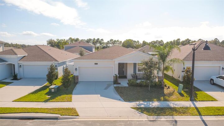Property Photo: 3072 Blue Bonnet Lane FL 32725