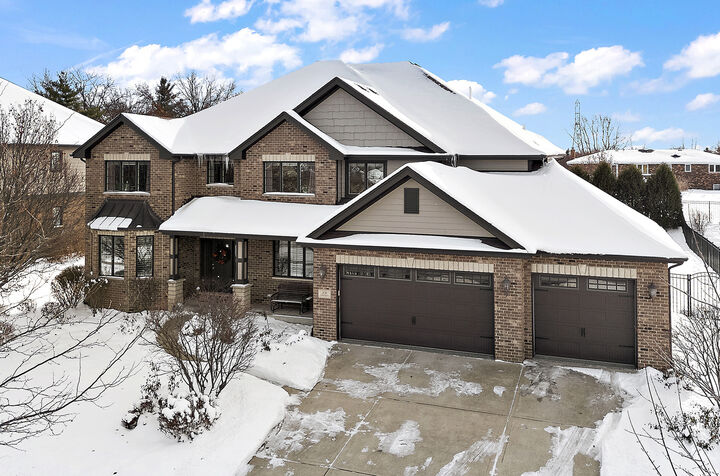 Property Photo: 11701 Golden Gate Drive IL 60448