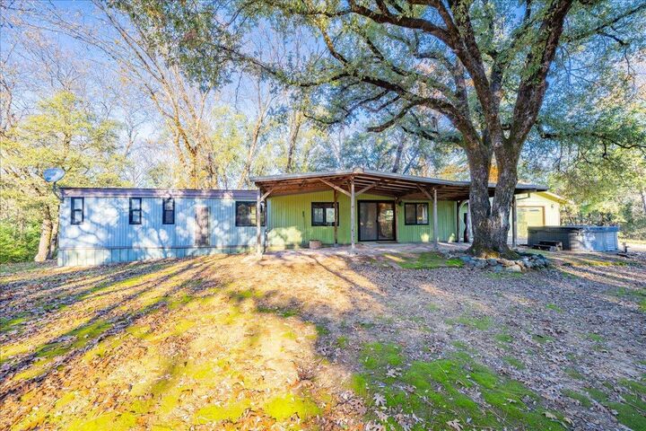 Property Photo: 870 Swanson Lane CA 95713