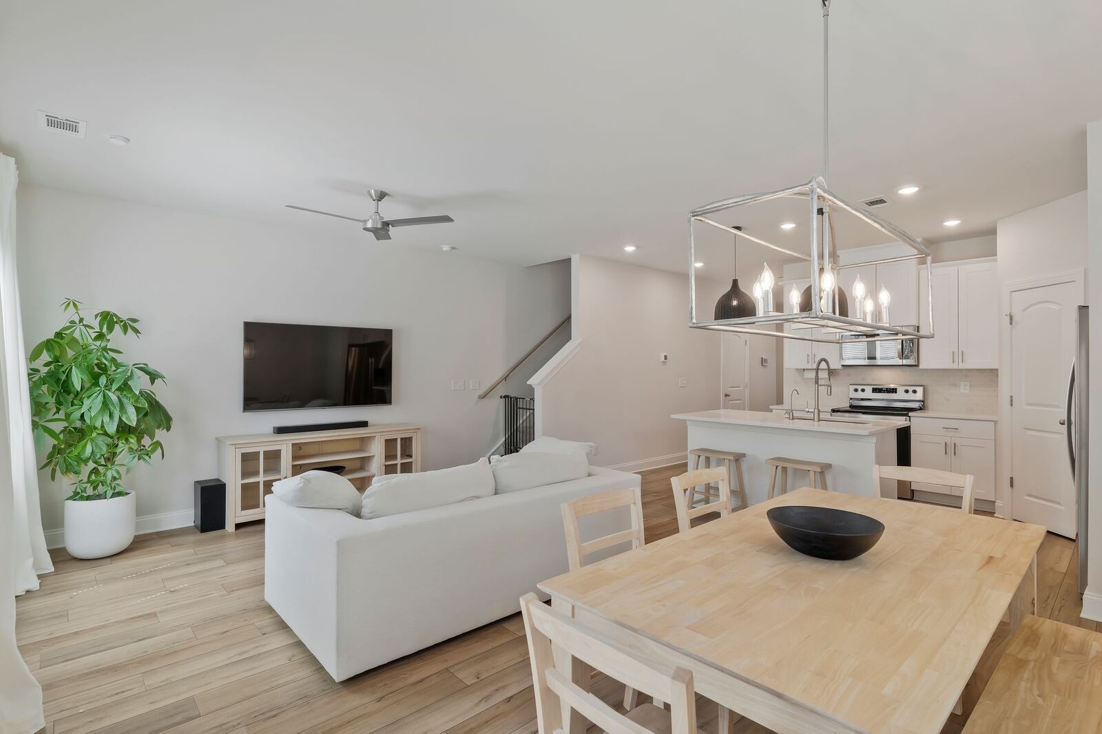 Property Photo:  4669 Ridge Bend Dr  TN 37207 