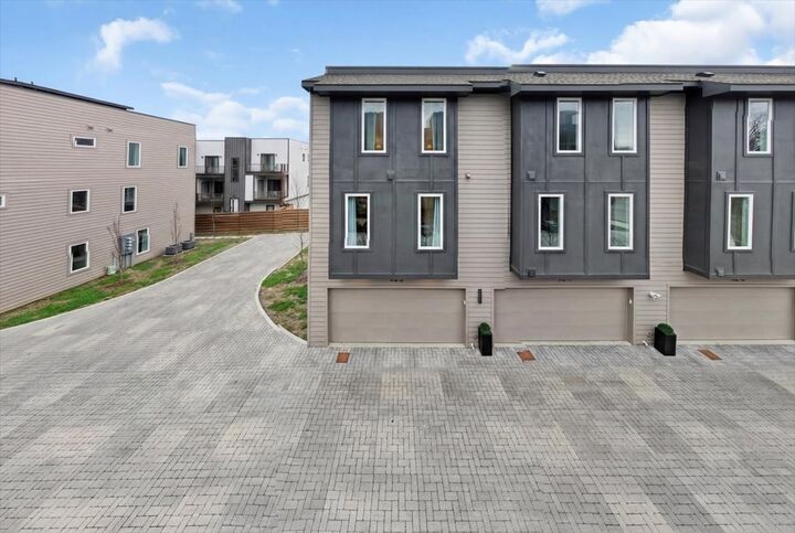 Property Photo:  1112 Baptist World Center Dr 1  TN 37207 