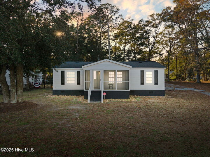 Property Photo: 1936 Ocean Haven Road SW NC 28469