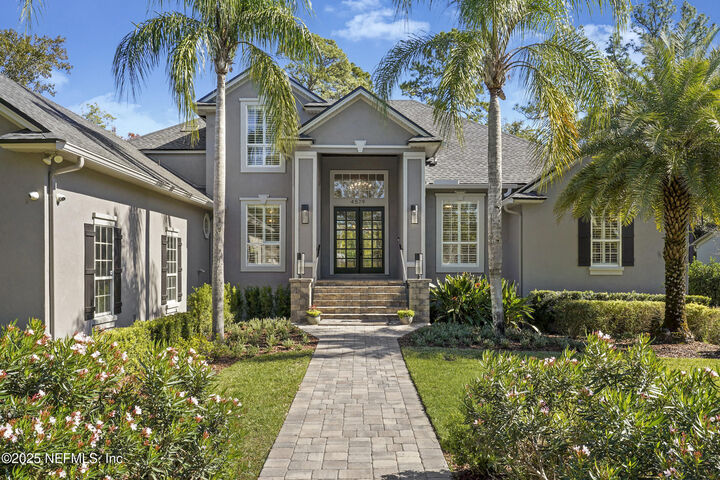 Property Photo: 4579 Swilcan Bridge Lane N FL 32224