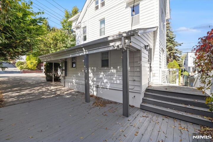 Property Photo:  46 Garden Place  NJ 07020 