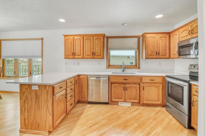 Property Photo: 1844 1st Street ND 58078