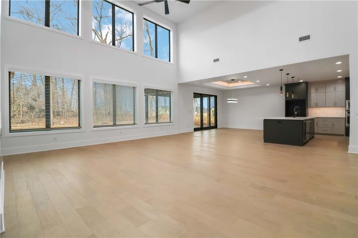 Property Photo: 4414 S 88th Street AR 72713