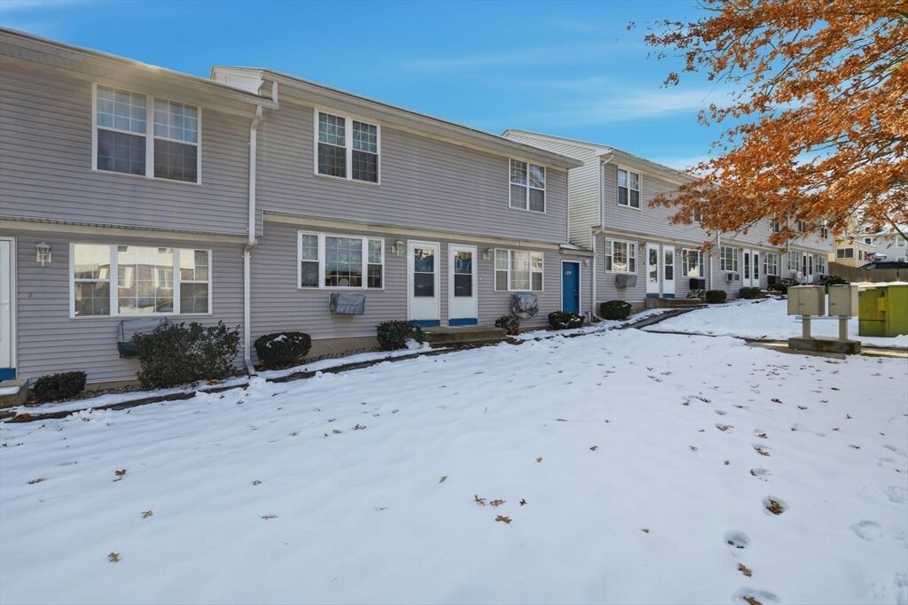 Property Photo:  189 Essex St K  MA 01151 