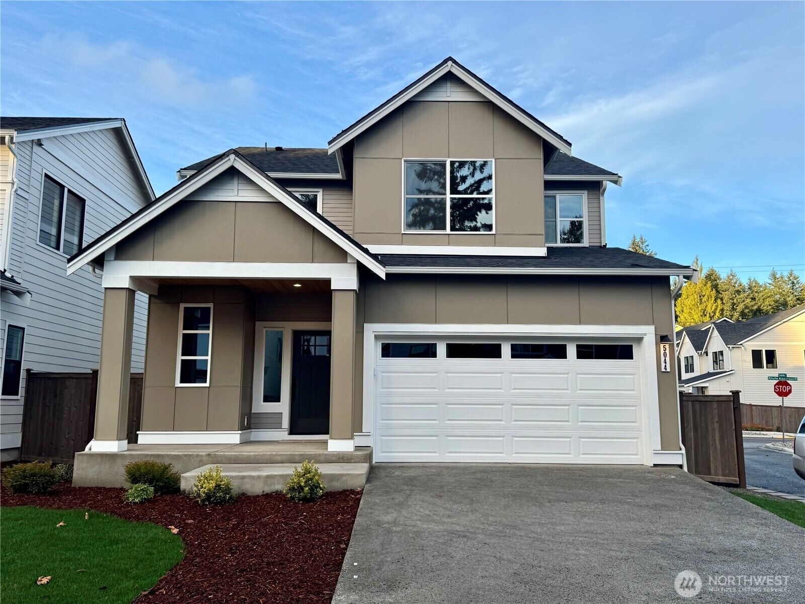 Property Photo: 5044 NW Cedarside Loop WA 98383