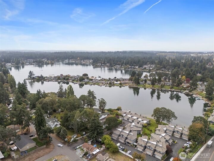 Home for sale in Lakewood: 7314 Steilacoom Boulevard SW, Lakewood, WA 98499