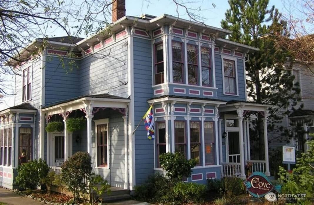 Property Photo:  602 N Main Street  WA 98239 