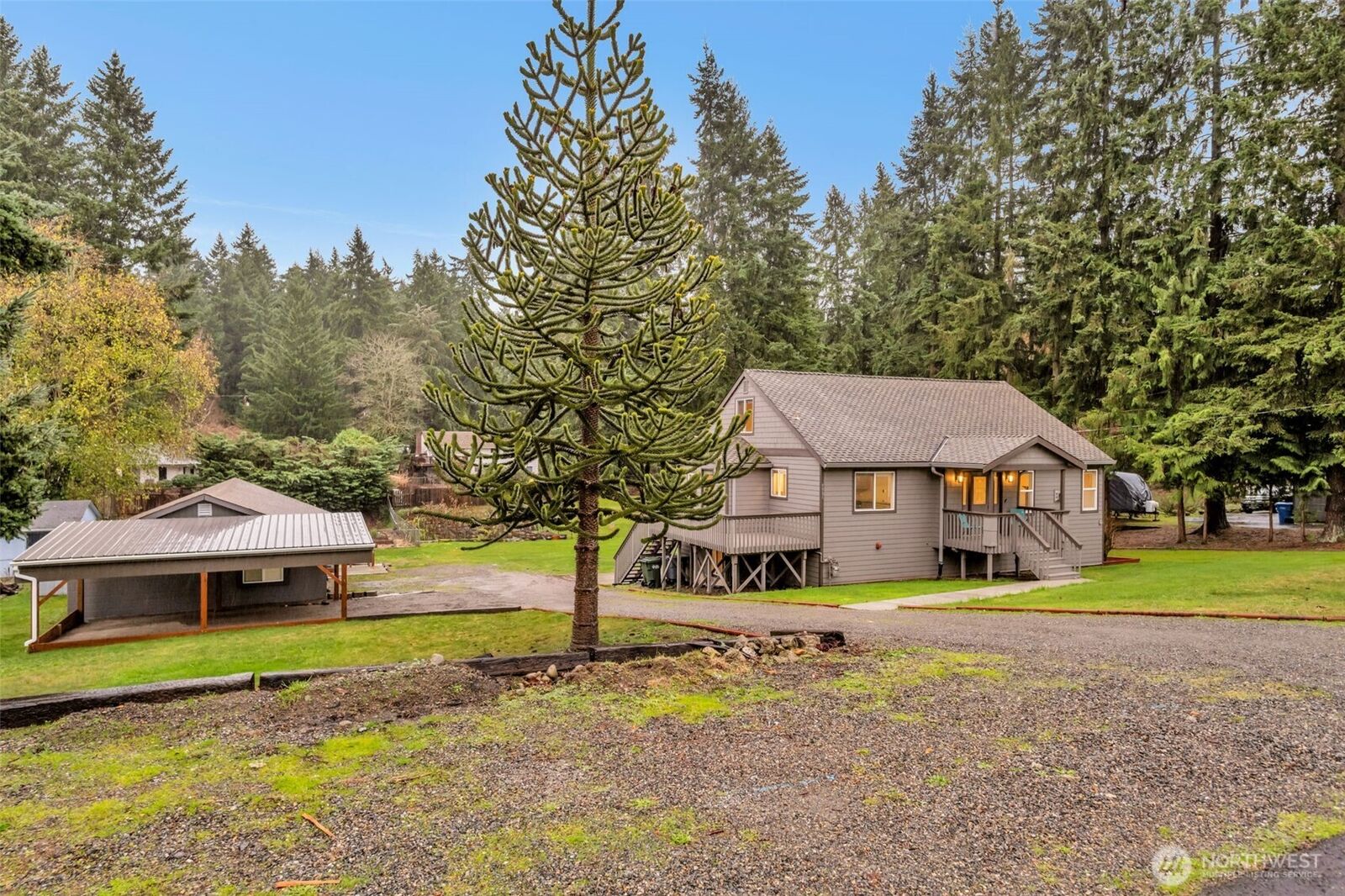 Property Photo:  9901  59th Avenue Ct E  WA 98373 