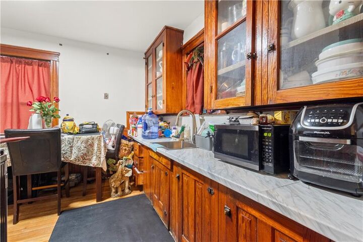 Property Photo:  51 Oakland Avenue  RI 02910 