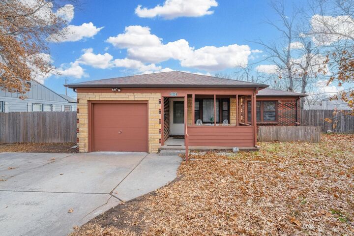 Property Photo:  1608 Drollinger St  KS 67218 