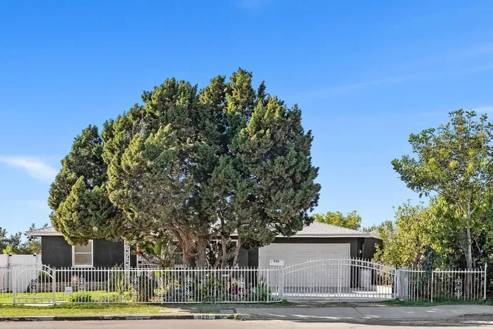 Property Photo: 926 S 61st Street CA 92114