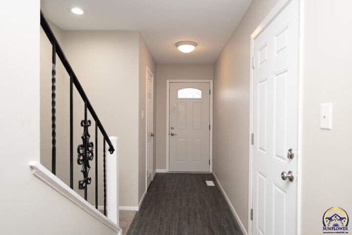 Property Photo:  3036 SW Randolph Ave  KS 66611 