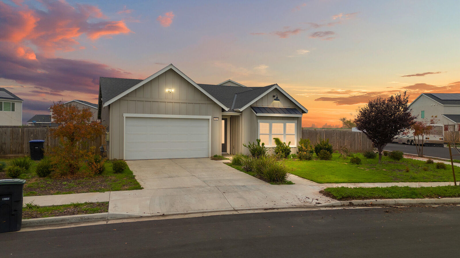 Property Photo: 3725 N Newton Drive CA 93291