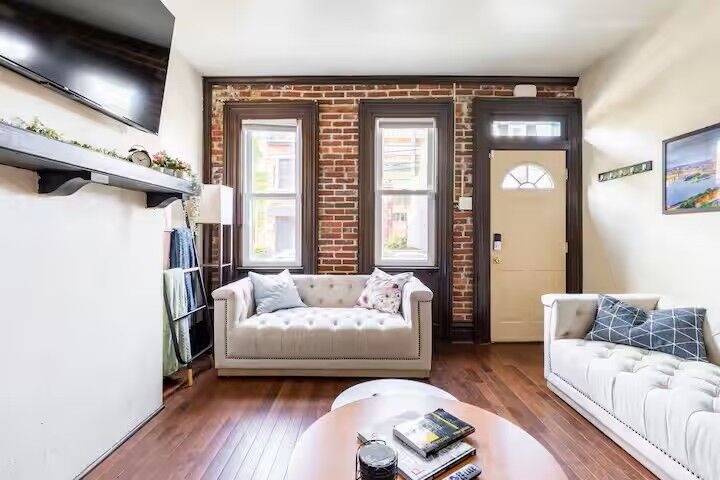 Property Photo: 2120 Sidney St PA 15203