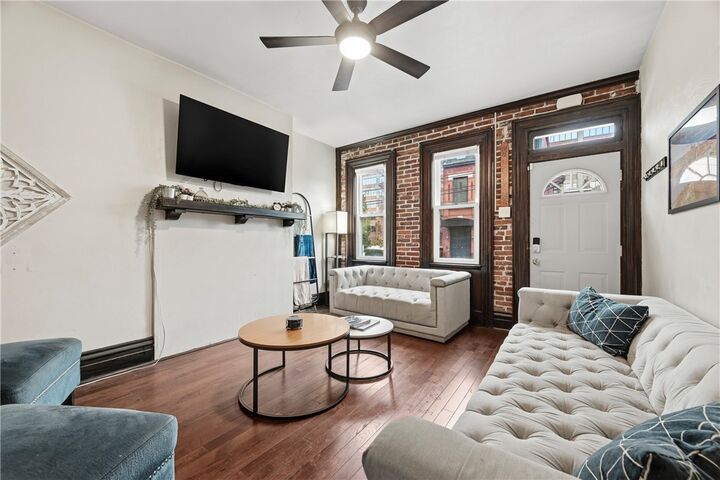 Property Photo: 2120 Sidney St PA 15203