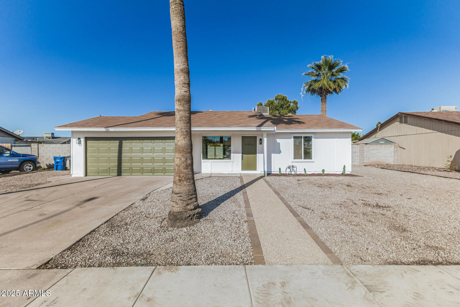 Property Photo: 2222 W Pampa Avenue AZ 85202