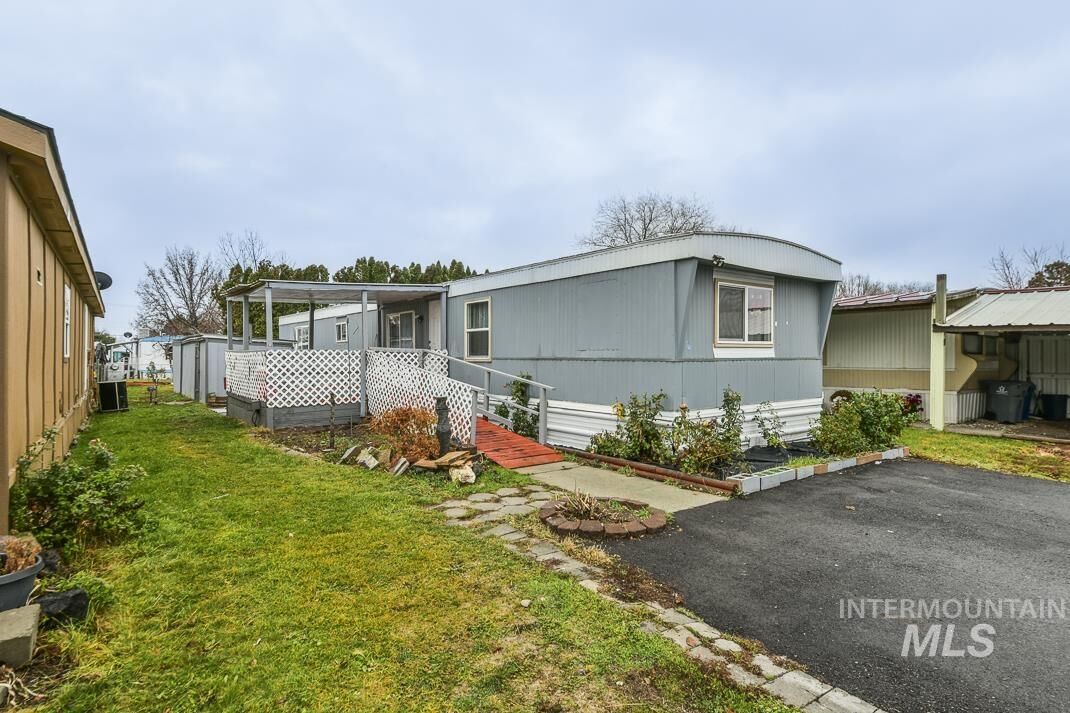 Property Photo:  1401 W Flamingo 80  ID 83651 