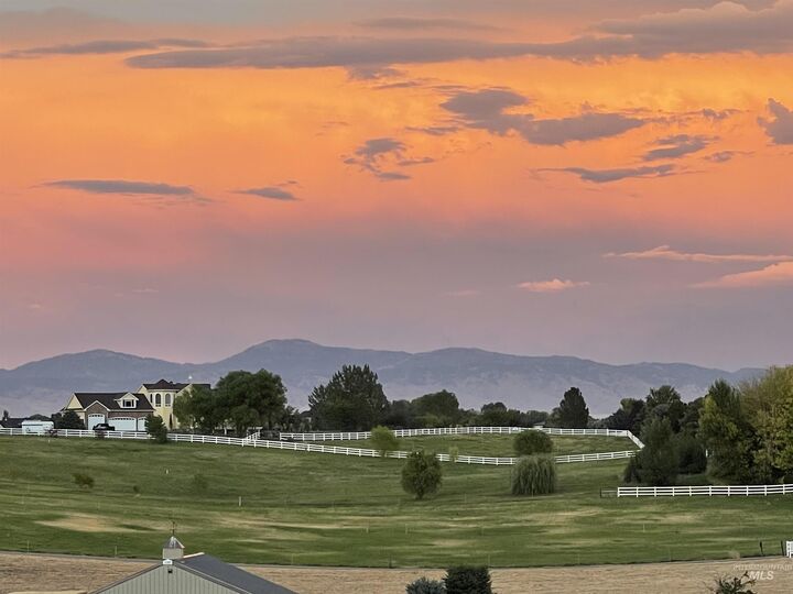 Property Photo:  11950 W Lanktree Gulch Rd  ID 83669 