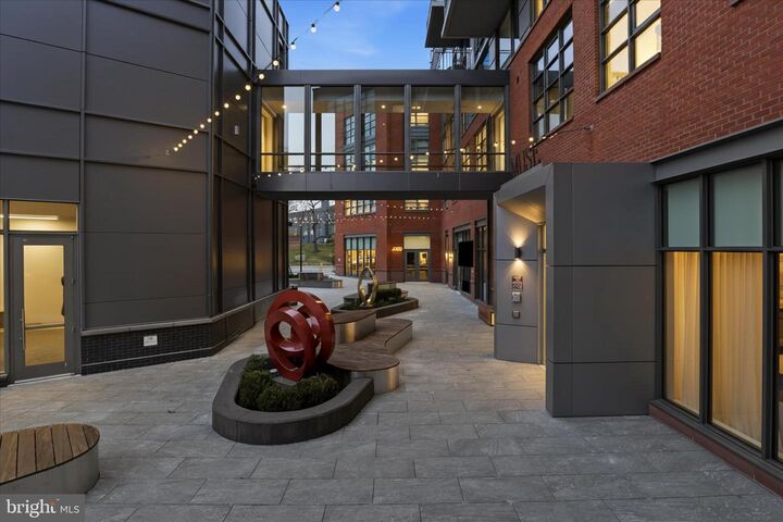 Property Photo:  1201 N Royal Street 411  VA 22314 