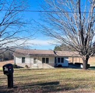 Property Photo: 897 Calloway Road NC 28092
