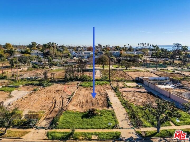 Property Photo: 536 Tahquitz Pl CA 90272