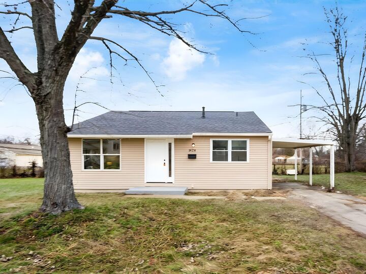 Property Photo:  1428 Geers Place  OH 43206 