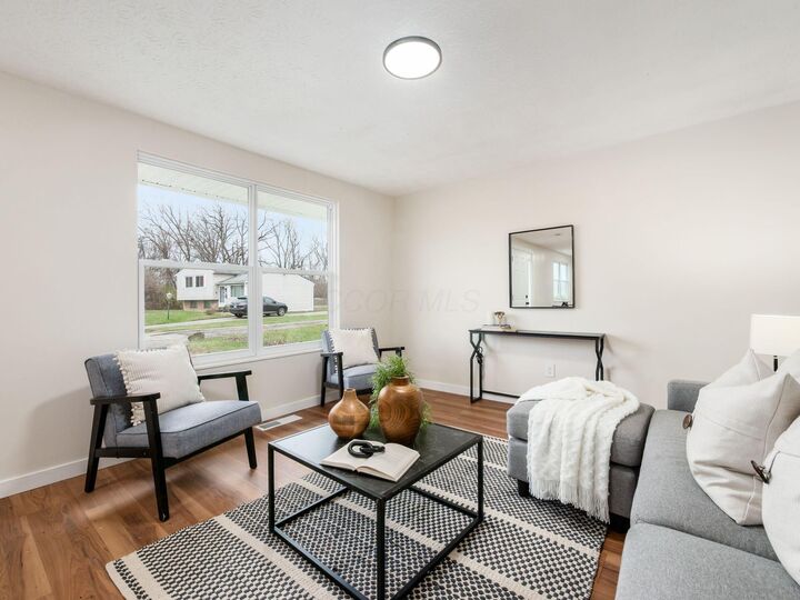 Property Photo:  1428 Geers Place  OH 43206 