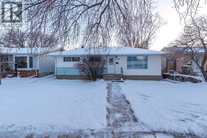 Property Photo: 5413 47 Street AB T9V 0G7