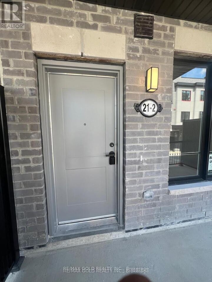 Property Photo:  21 Baynes Way 2  ON L3Z 4M5 