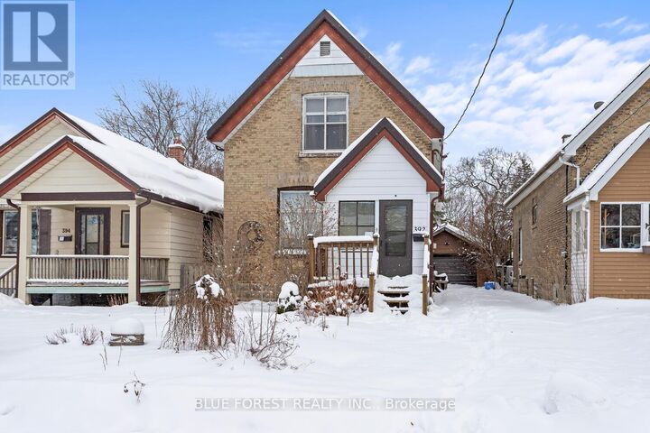 Property Photo:  392 Spruce Street  ON N5W 4N7 