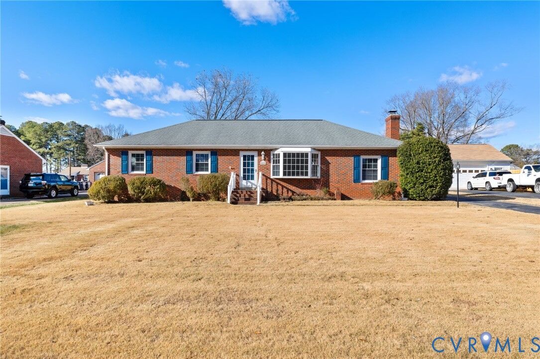 Property Photo:  8276 Franklin Lane  VA 23111 