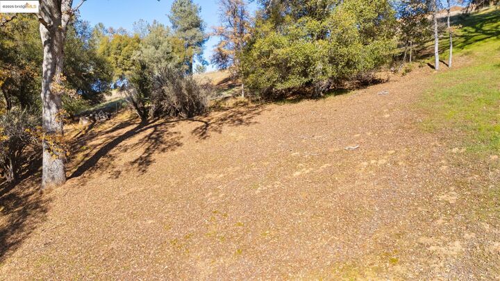 Property Photo:  2/305 Ferretti Rd  CA 95321 