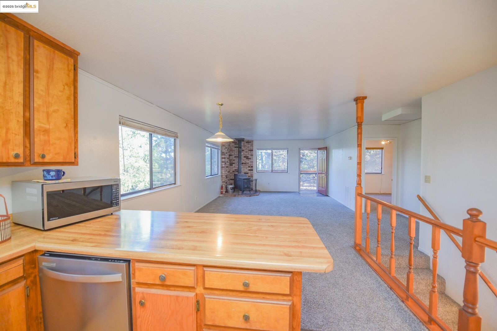 Property Photo: 16460 Caddo Cir CA 95370