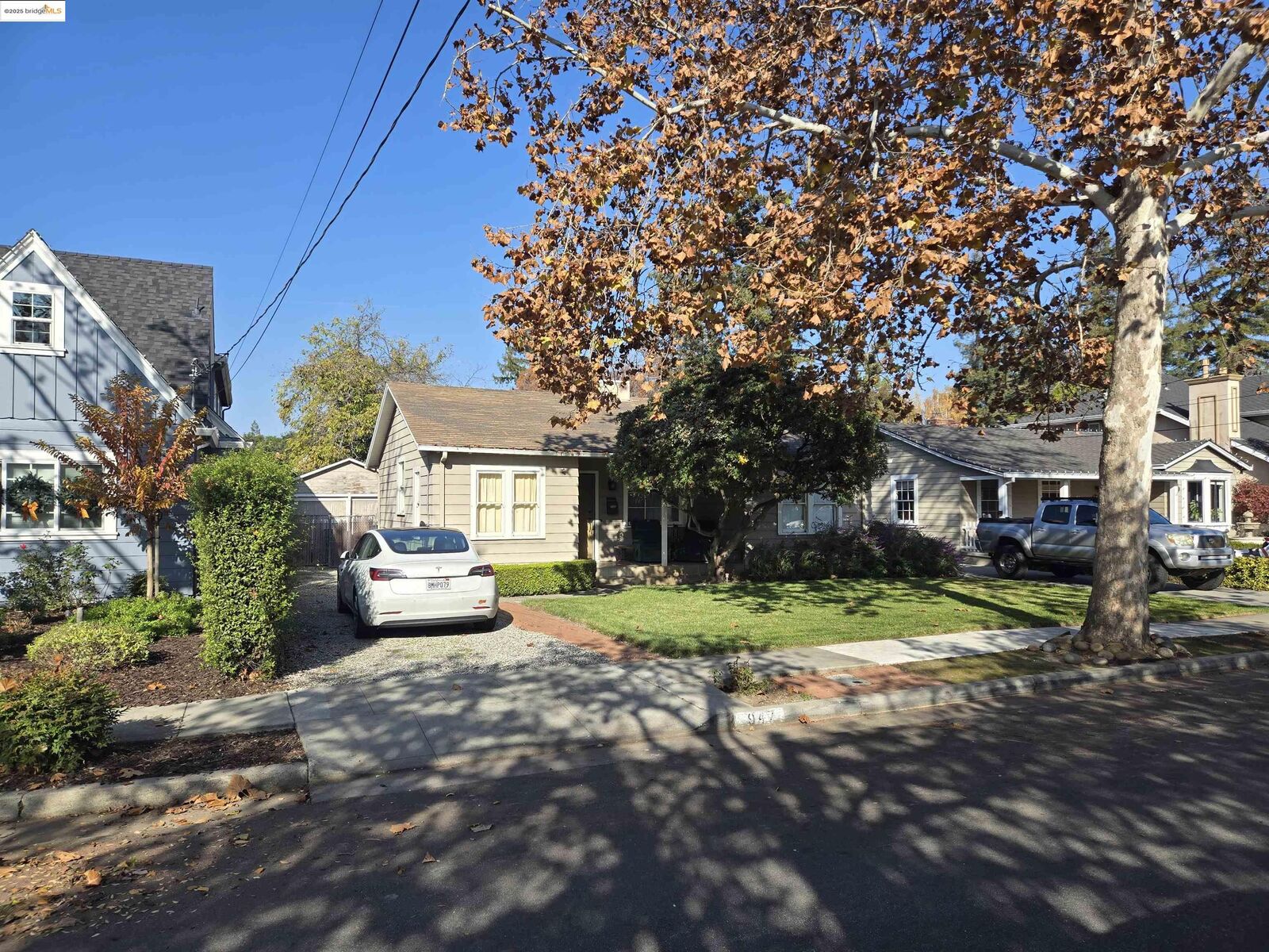 Property Photo: 947 Terra Bella Ave CA 95125