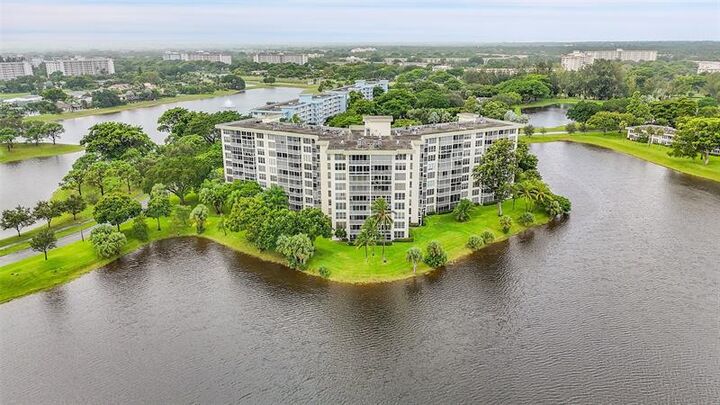 Property Photo: 3051 N Course Dr 601 FL 33069