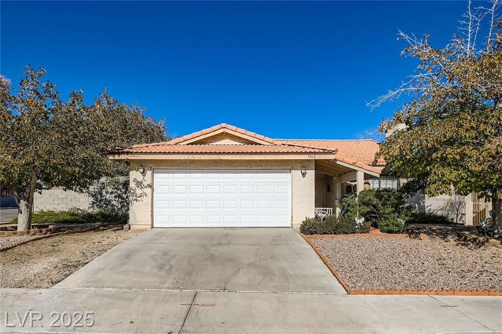 Property Photo: 5412 Cory Place NV 89107