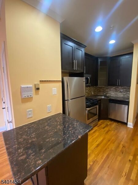 Property Photo: 206 Washington St 3B NJ 07302