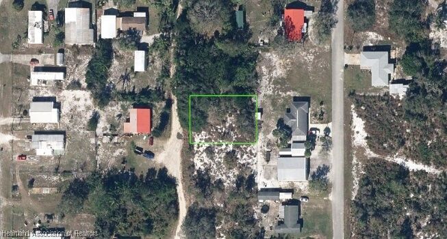 Property Photo:  12 Stone Way  FL 33852 