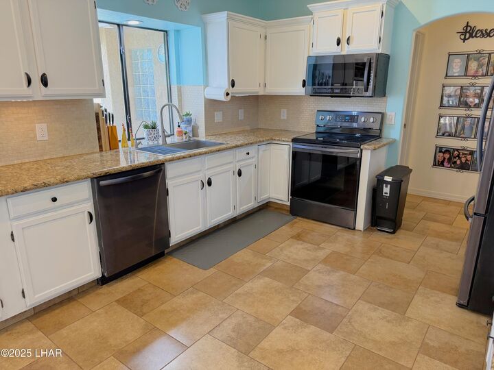 Property Photo:  2528 Sunchief Ln  AZ 86403 