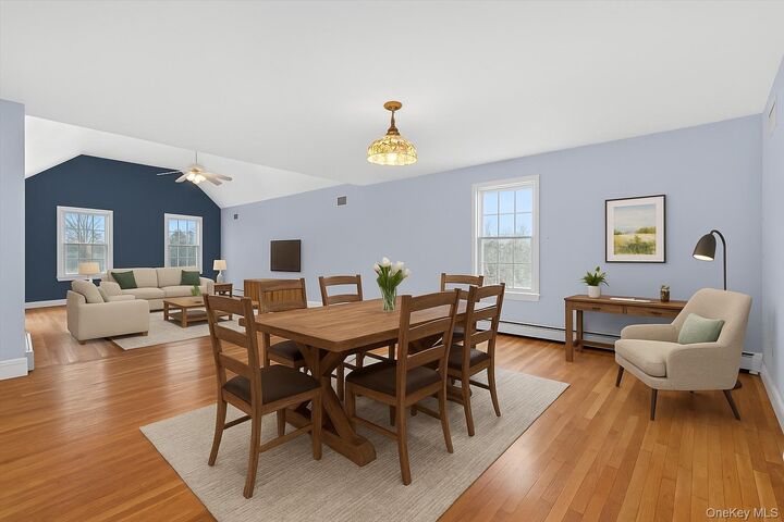 Property Photo:  5 Fox Hollow Drive  NY 10914 