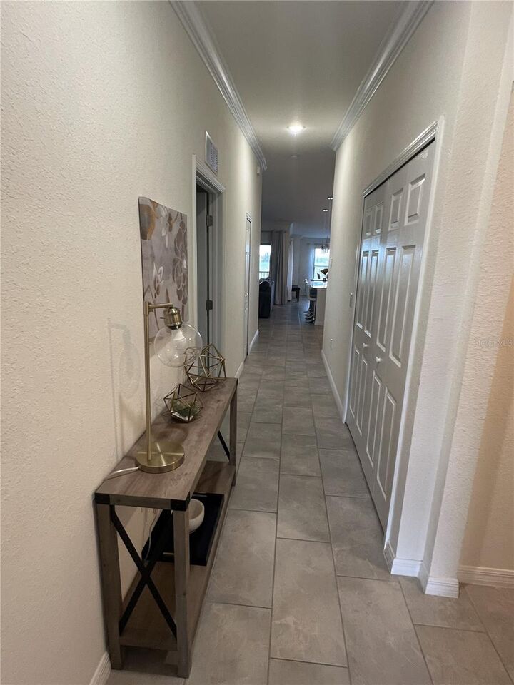 Property Photo: 5674 Palmer Circle 203 FL 34211