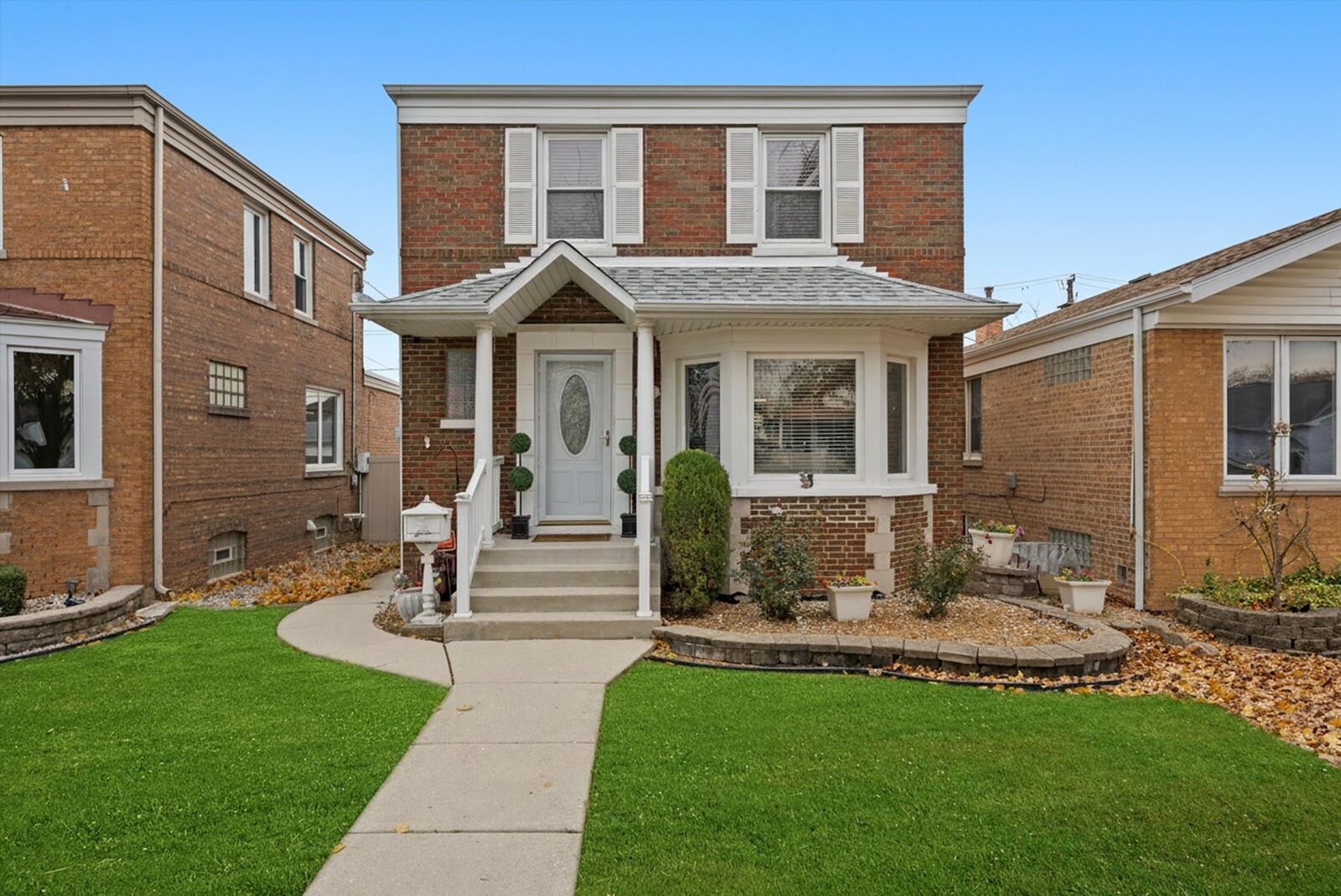 Property Photo: 6123 S Meade Avenue IL 60638