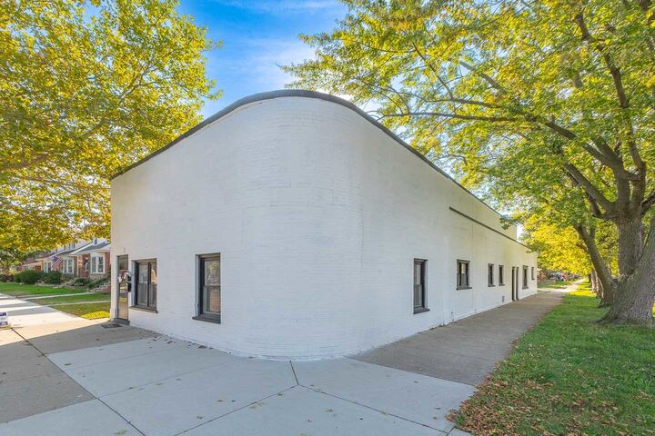 Property Photo:  6259 W Peterson Avenue 1R  IL 60646 