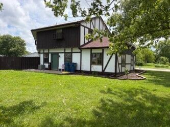 Property Photo:  101 Sun Street A  IL 60919 