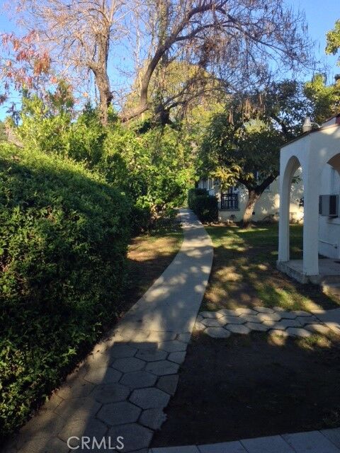 Property Photo:  1413 5th Street B  CA 91201 